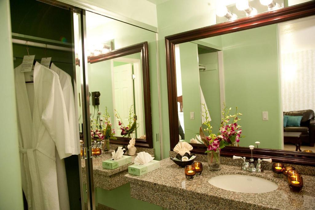 Carousel Inn And Suites Anaheim Kültér fotó