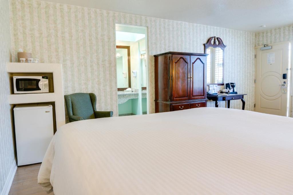 Carousel Inn And Suites Anaheim Kültér fotó