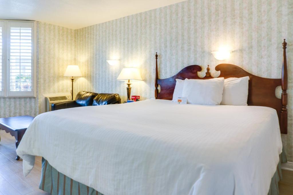 Carousel Inn And Suites Anaheim Kültér fotó