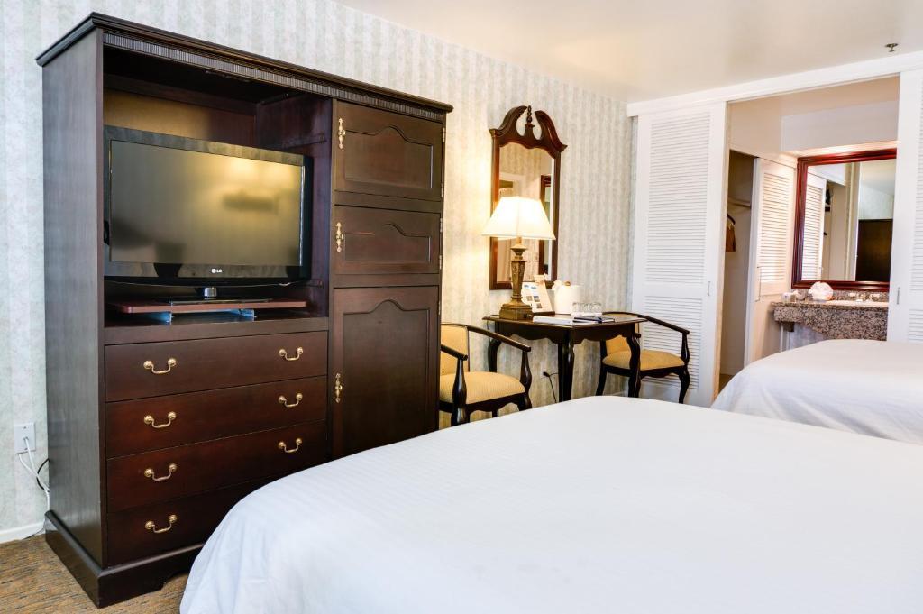 Carousel Inn And Suites Anaheim Kültér fotó
